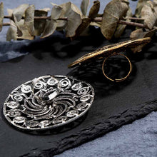 Load image into Gallery viewer, Steampunk grands anneaux pour femmes Handamde Antique or argent motif hip-hop moyen doigt anneaux bijoux de fête réglable